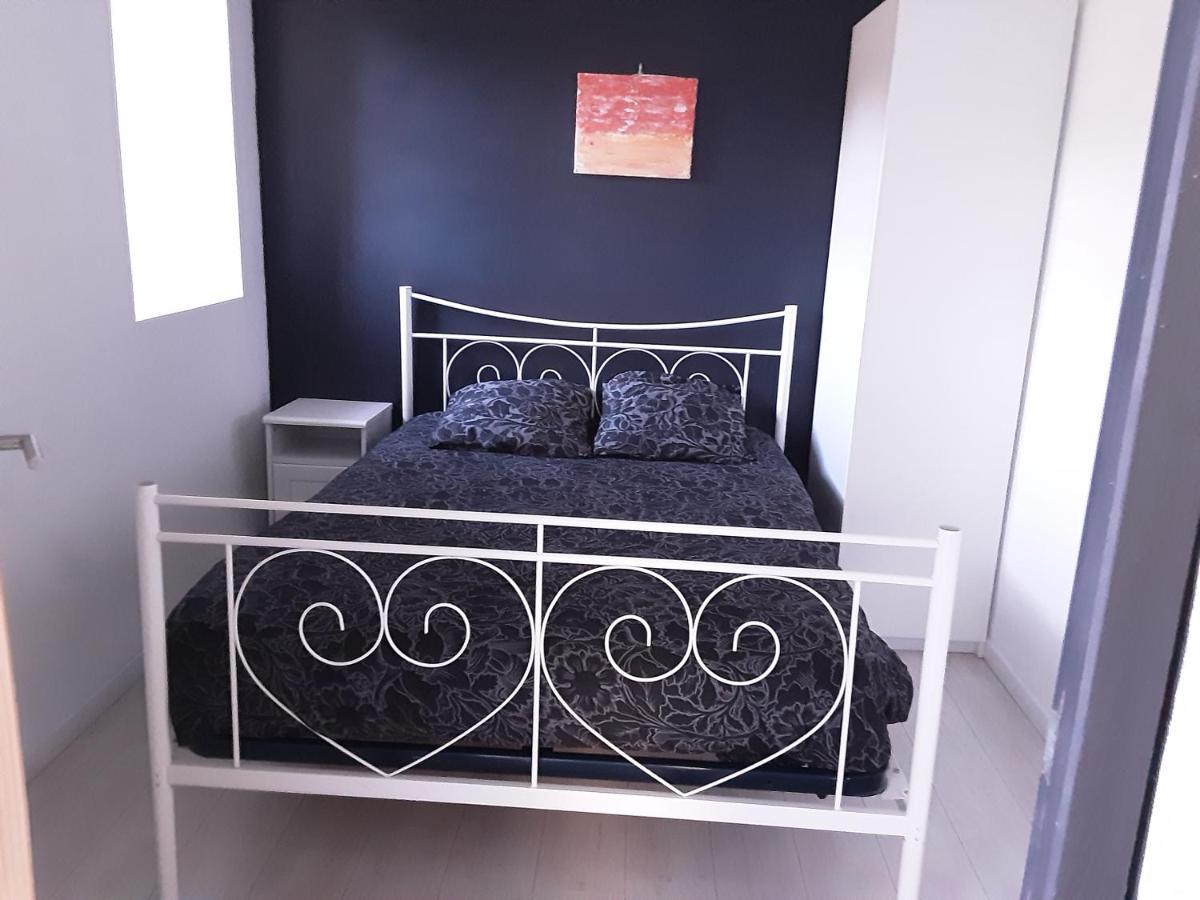 Chateau De La Touche Proche Poitiers Hotel Savigny-Levescault Ngoại thất bức ảnh