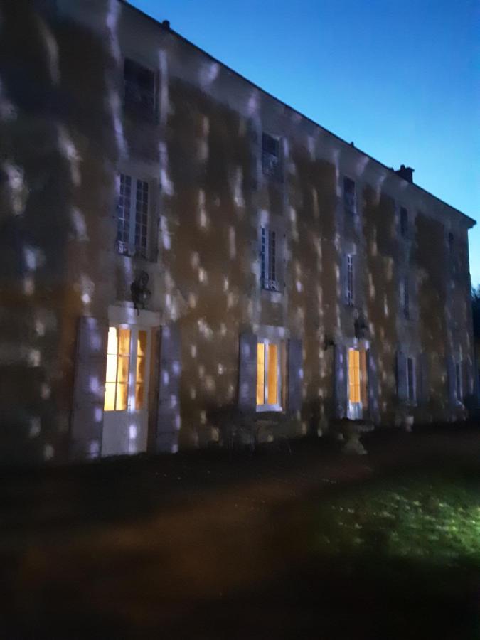Chateau De La Touche Proche Poitiers Hotel Savigny-Levescault Ngoại thất bức ảnh
